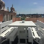 A Terrace On A Topfloor With A View Διαμέρισμα *