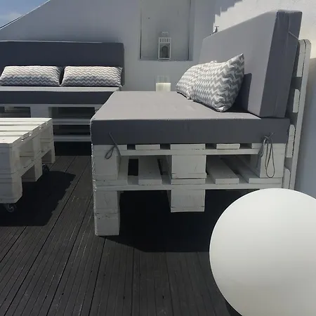 A Terrace On A Topfloor With A View Апартаменты Лиссабон