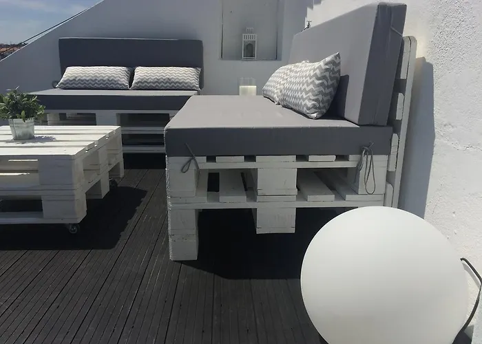 A Terrace On A Topfloor With A View Апартаменты Лиссабон
