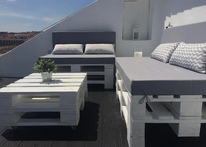 A Terrace On A Topfloor With A View Апартаменты Лиссабон